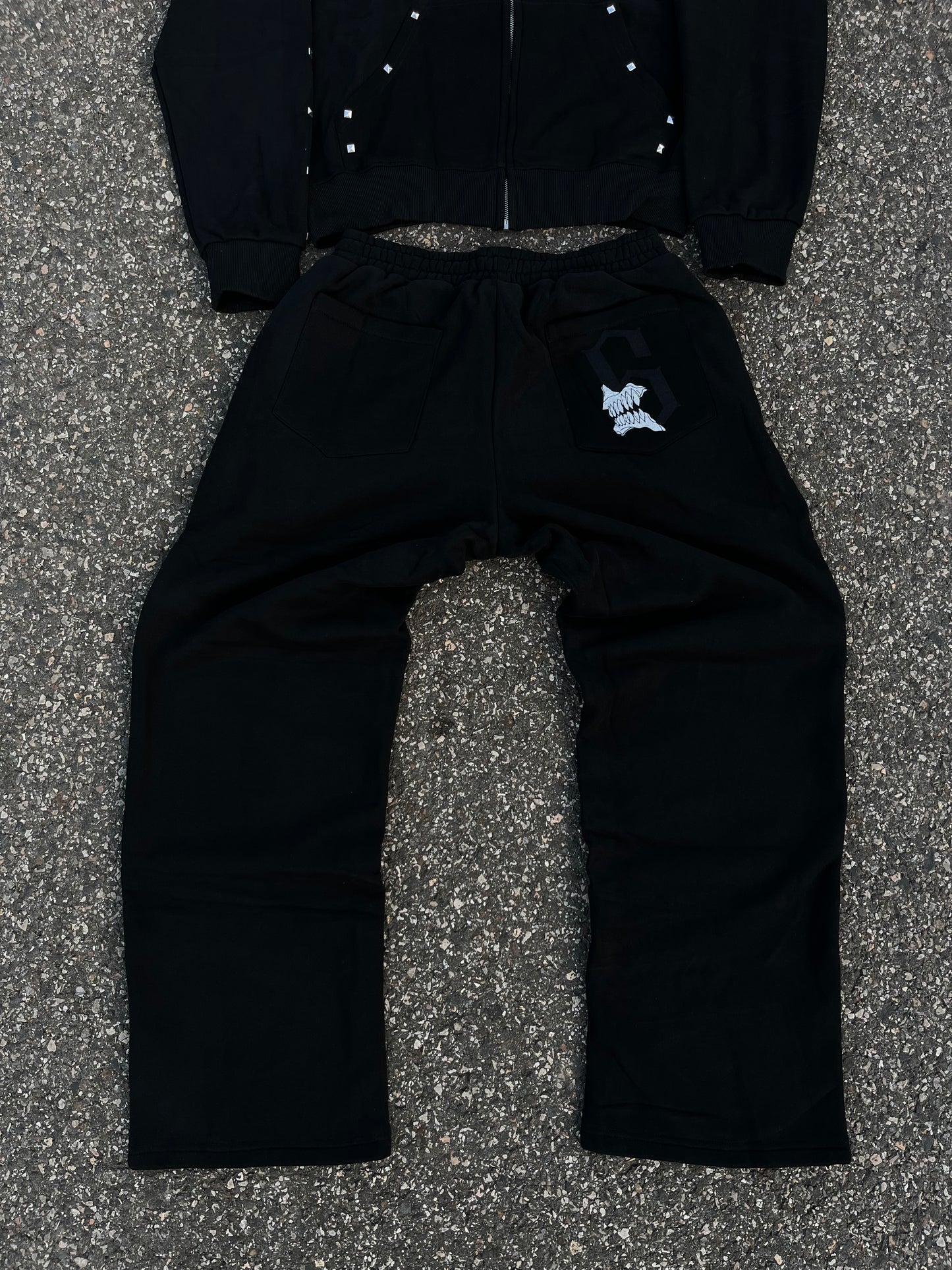 GRIMMJOW SWEATS